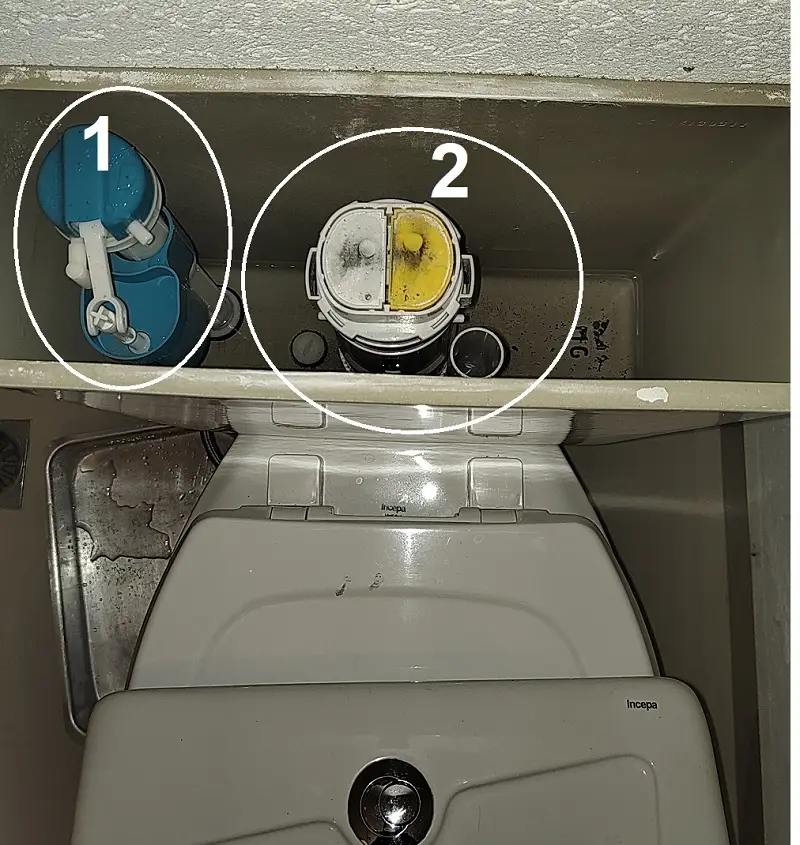 Caixa acoplada ao vaso sanitário